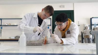 Βιωματικά Εργαστήρια Φυσικών Επιστημών – Χημεία