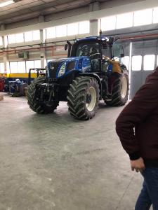 Επίσκεψη στις εγκαταστάσεις γεωργικών μηχανημάτων της NEW HOLLAND
